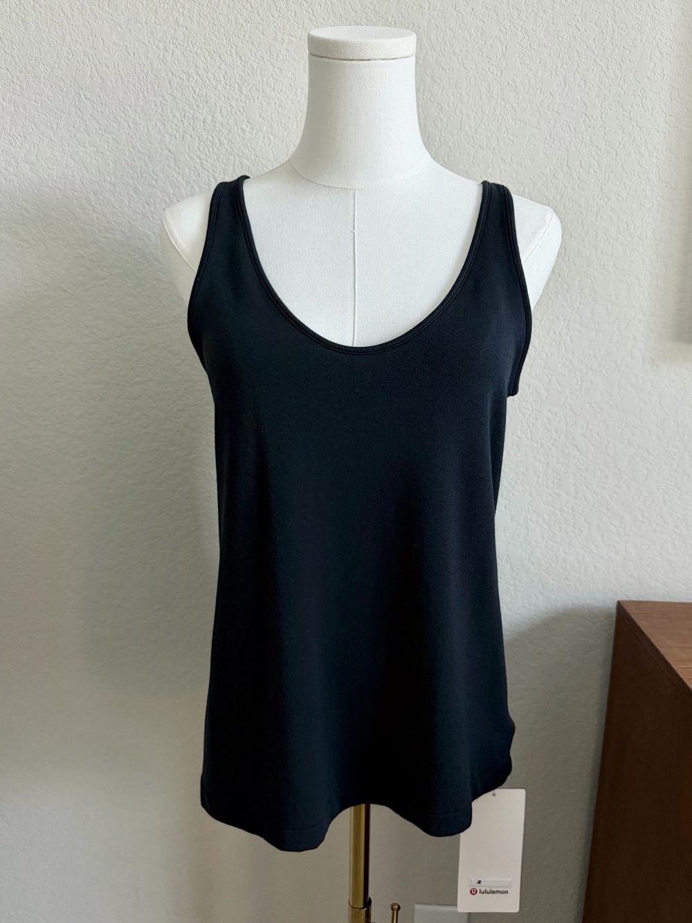 Lululemon NWT BeCalm V-Neck Tank Black Size Small Soft Modal French Terry - Picture 2 of 9